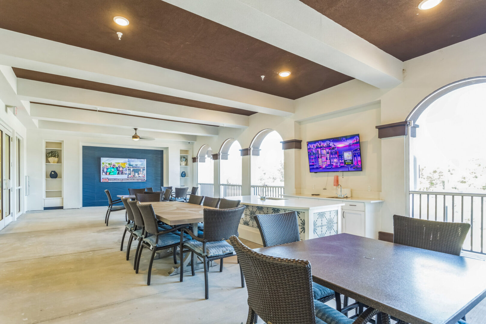 2430_County_Rd_210_St_Augustine_FL_32092_USA-Dining_room-IMG_1214